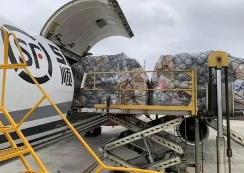 北京到烟台机场航空快递当日达空运